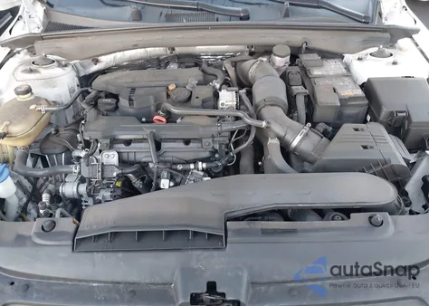 2022 Kia K5 Gt-Line z USA, uszkodzony, nr VIN 5XXG64J26NG111016